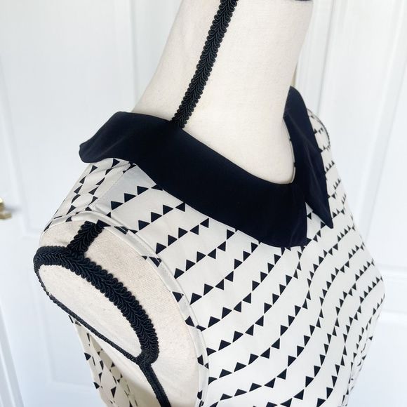 One Clothing Size‎ 0 Black White Contrast Triangular Collared Sleeveless Dress - Picture 8 of 12